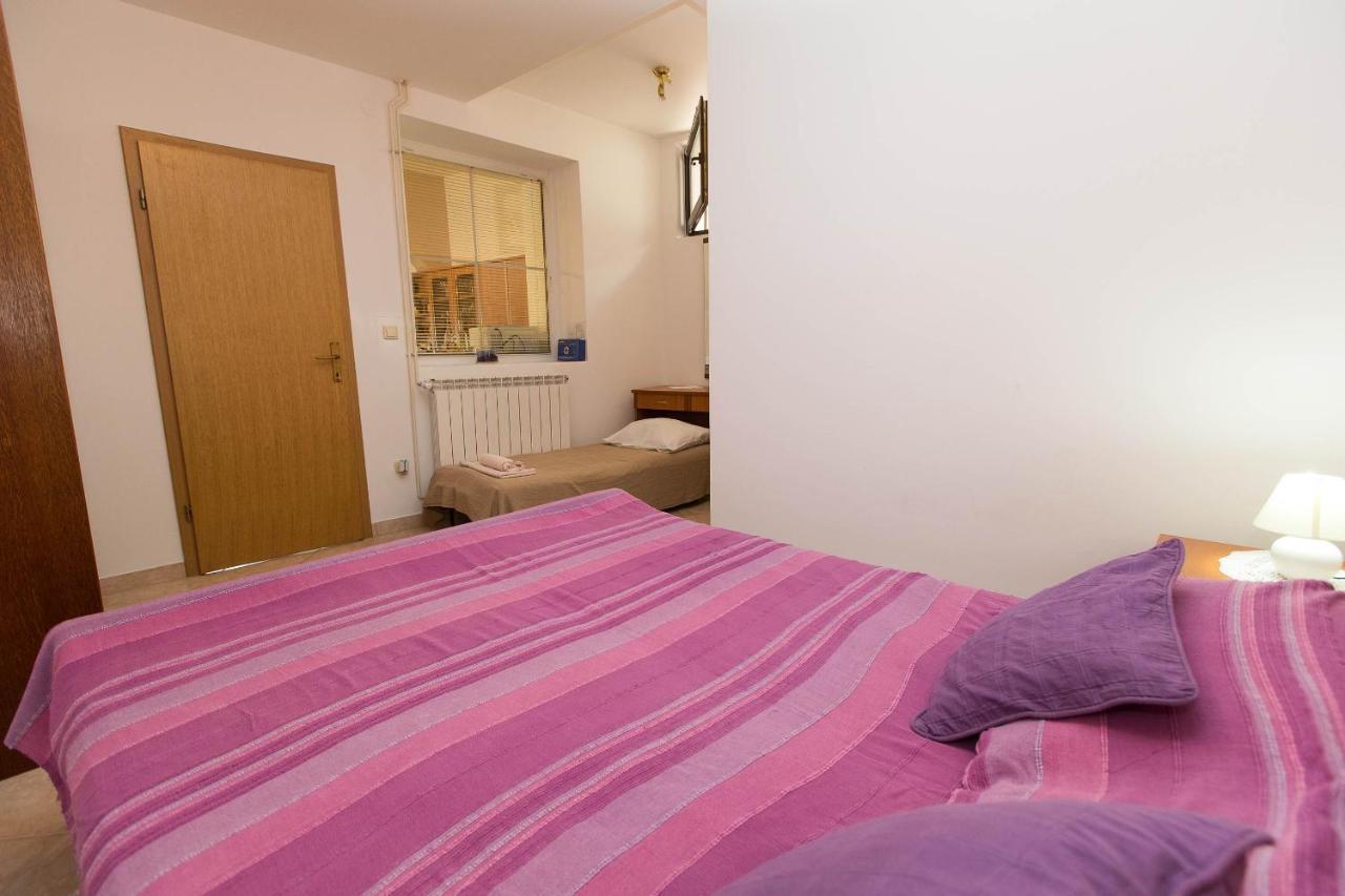 Apartmani Vera Crikvenica Ngoại thất bức ảnh